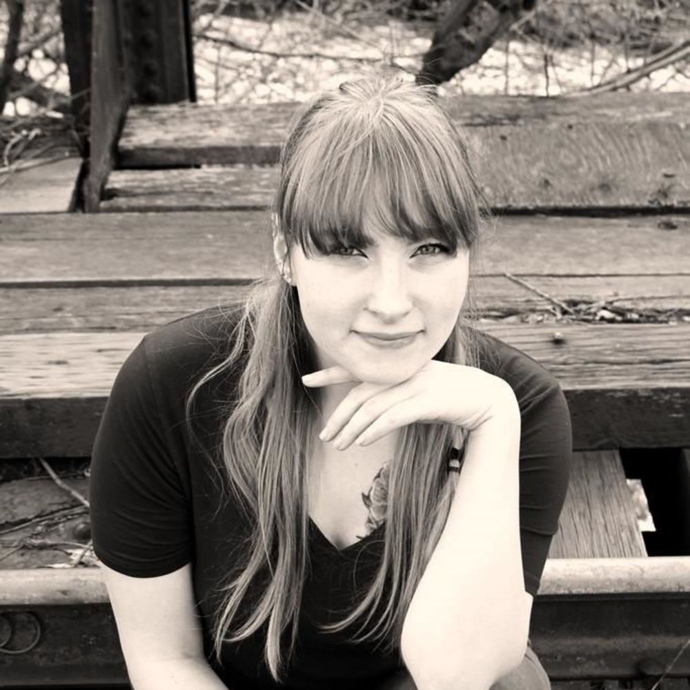 Meet your Posher, Veronica
